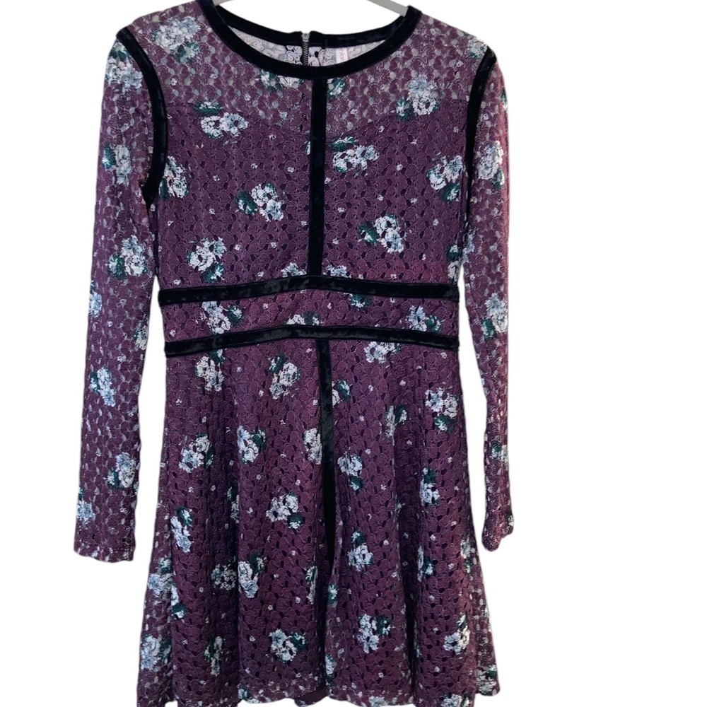 Beautiful purple medium dress